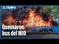 En Cali vandalizaron y quemaron varios buses del MIO l Paro 28 de abril